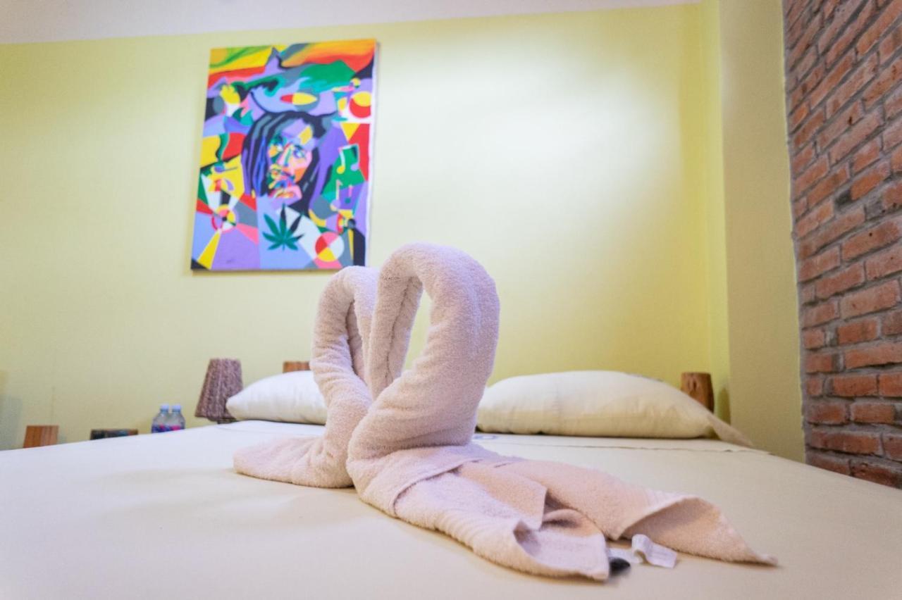 Hotel Boutique Hurvinek 몬따니따 외부 사진