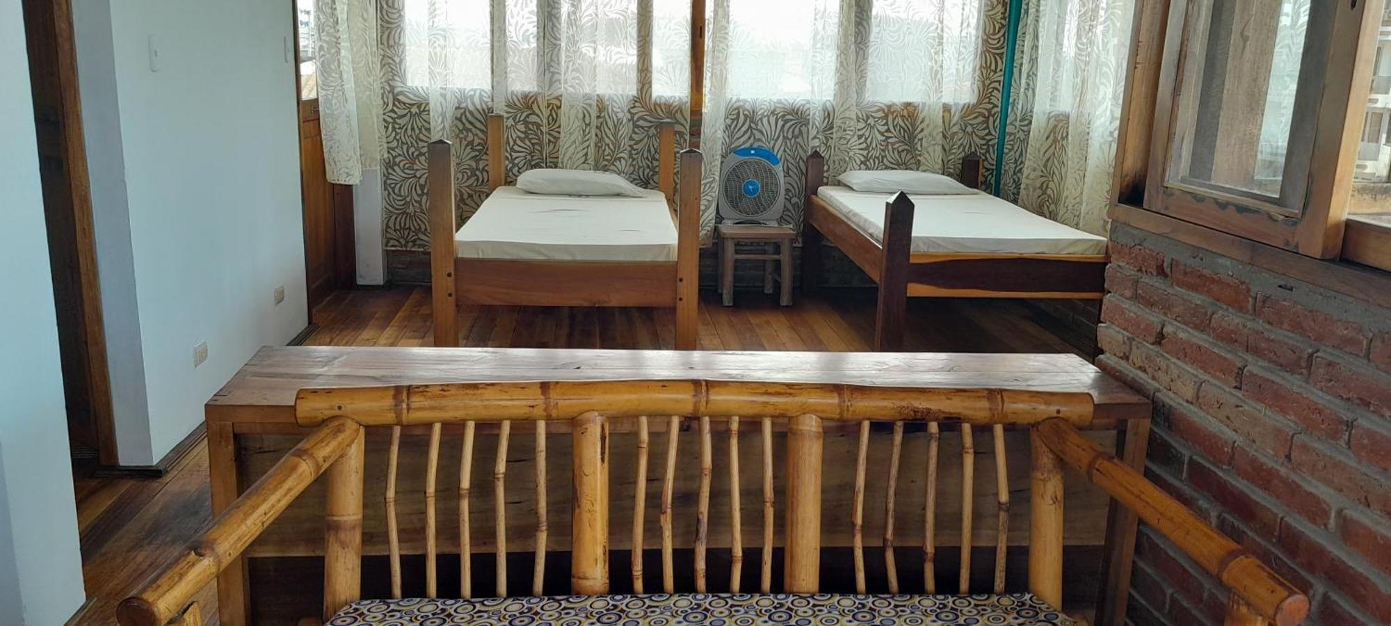 Hotel Boutique Hurvinek 몬따니따 외부 사진